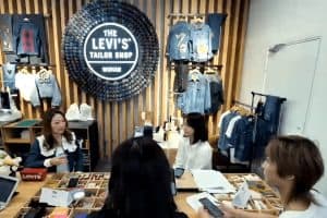 Wuhan Levi’s Store Opening